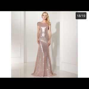 Long formal sequin rose gold dress🌼